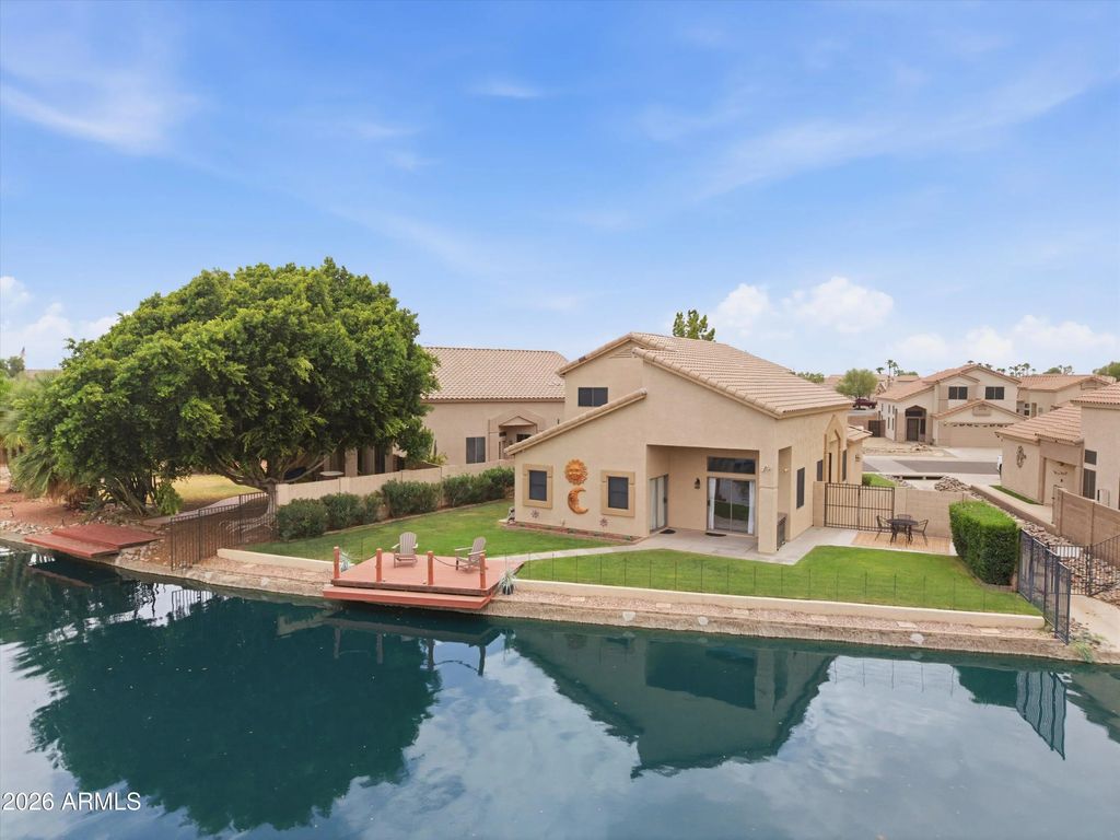 8710 W Lisbon Lane, Peoria