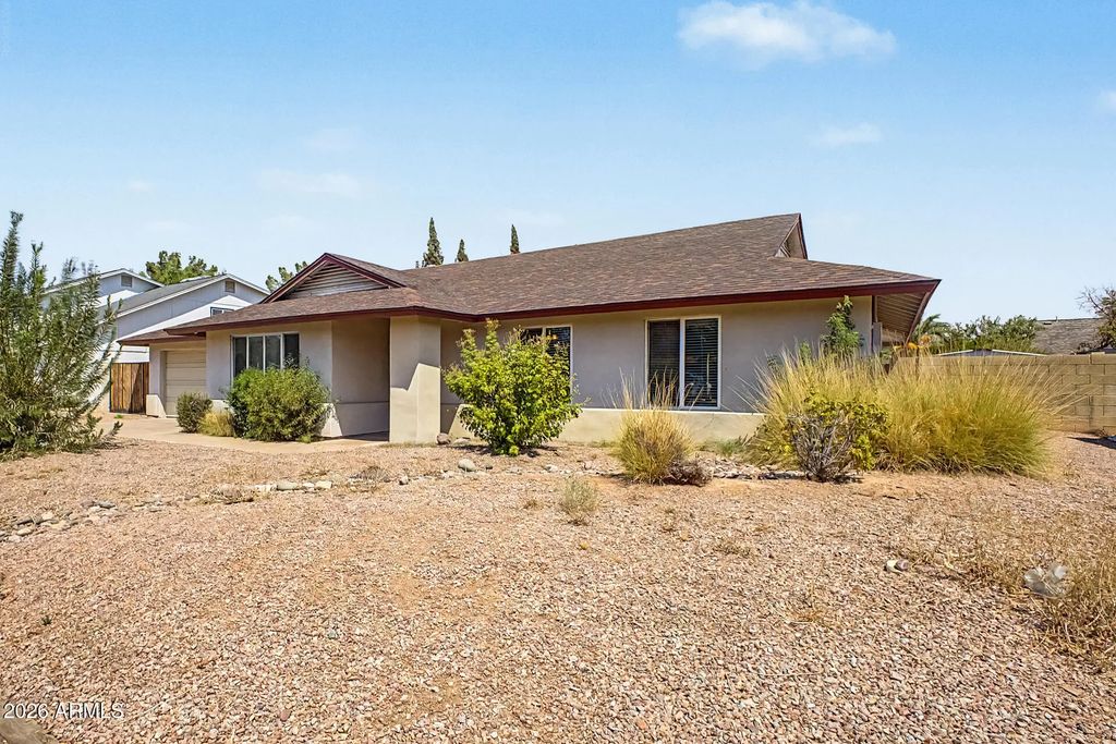 1048 W Nido Avenue, Mesa