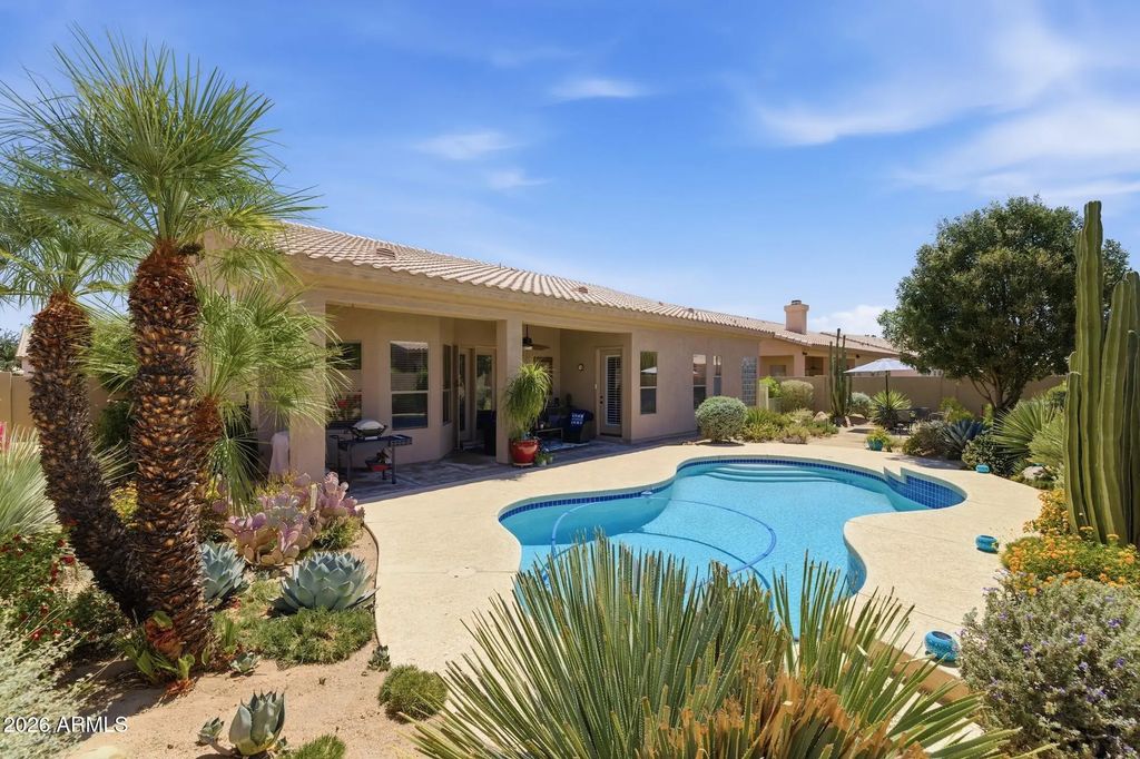 5670 W Irma Lane, Glendale