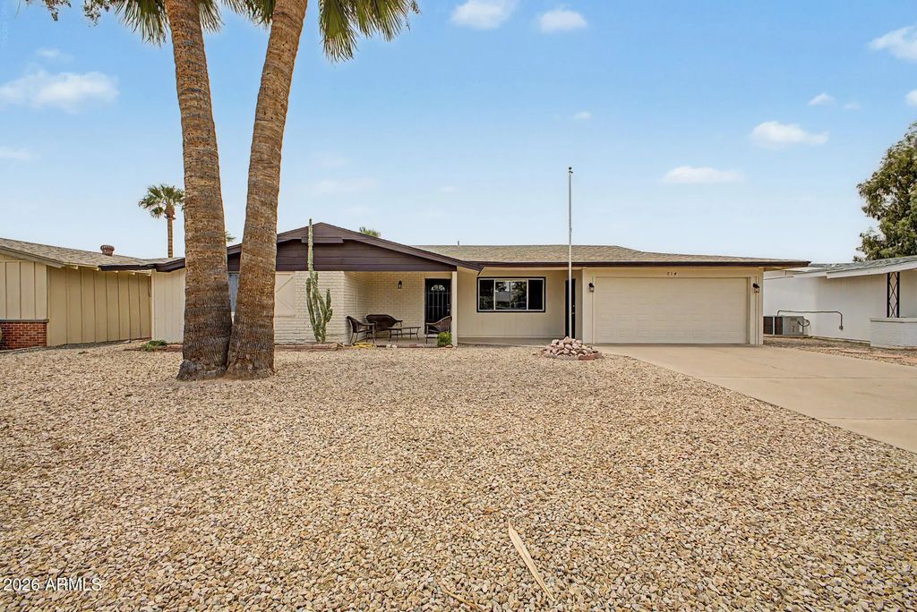 814 S Longwood Loop, Mesa