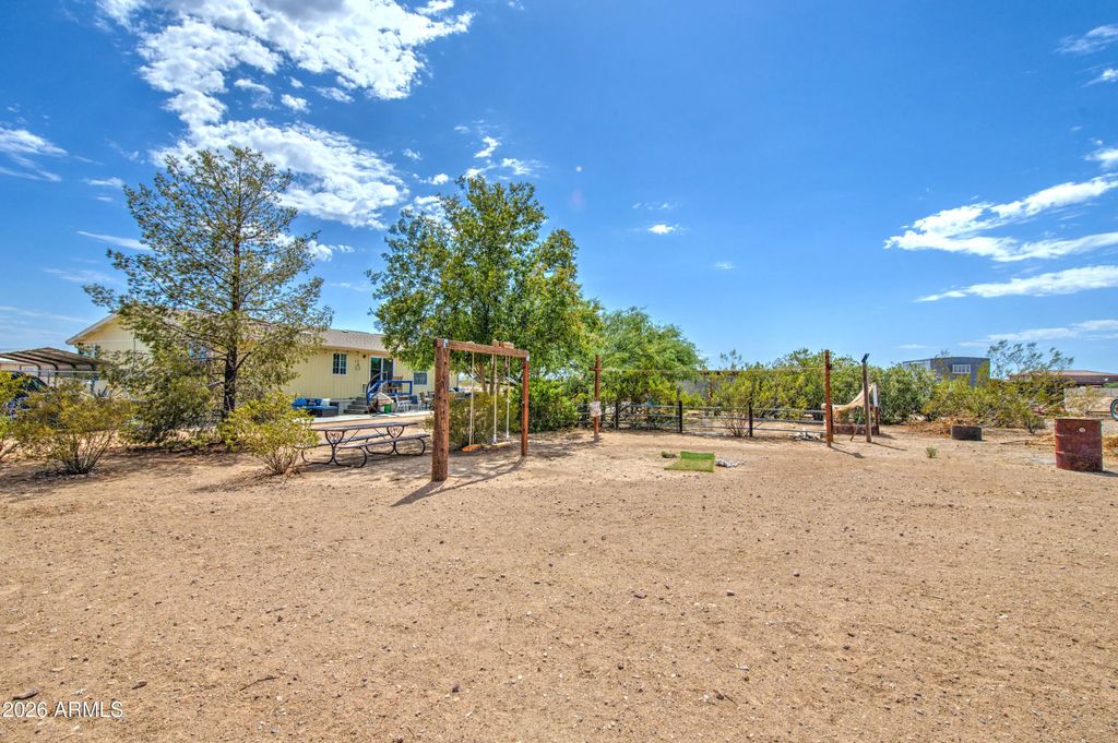 22148 W Gambit Trail, Wittmann