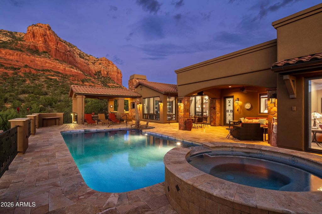 120 Desert Holly Drive, Sedona