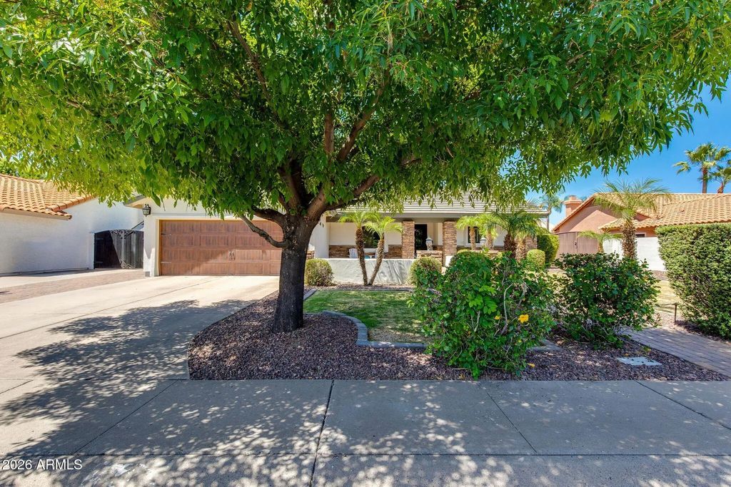 5416 E Hillery Drive, Scottsdale