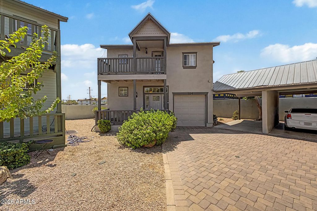 2016 S Hammond Drive (unit 104), Tempe