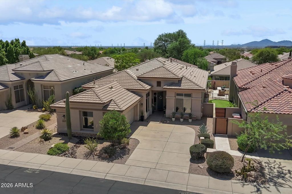 8273 E Hoverland Road, Scottsdale