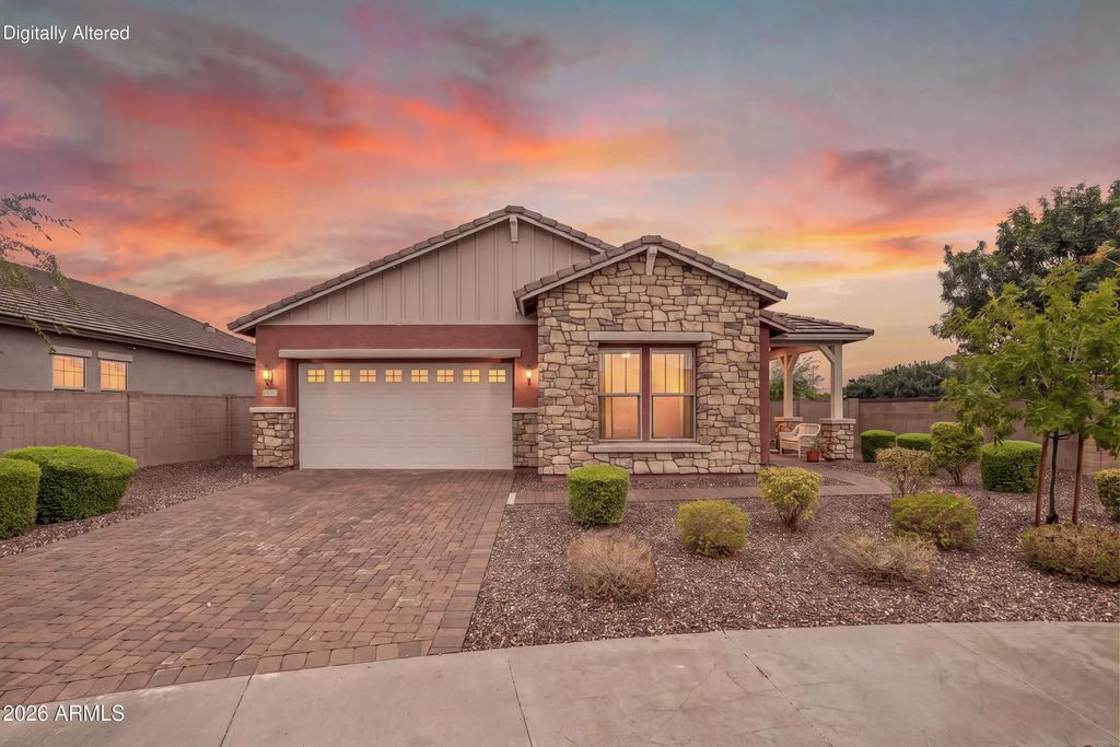 19087 E Walnut Court, Queen Creek