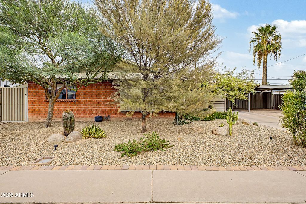 2505 N 85th Place, Scottsdale