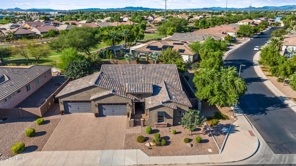 3270 E Azalea Drive, Chandler
