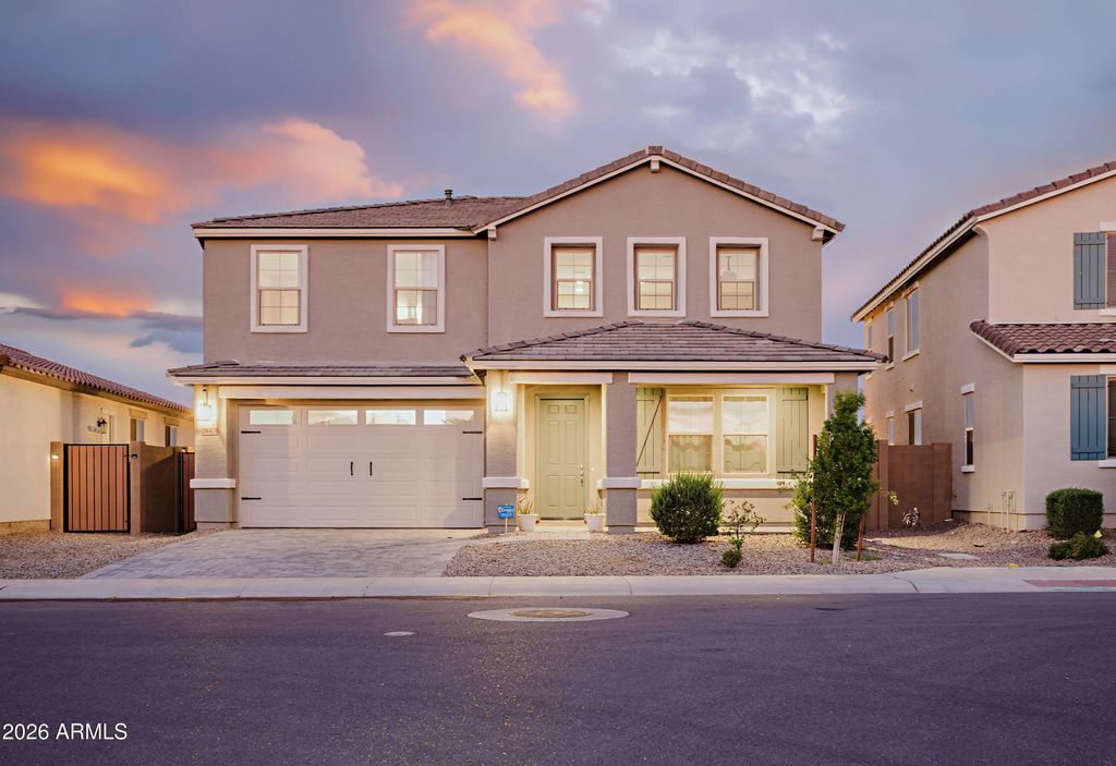 21673 N Daniel Drive, Maricopa