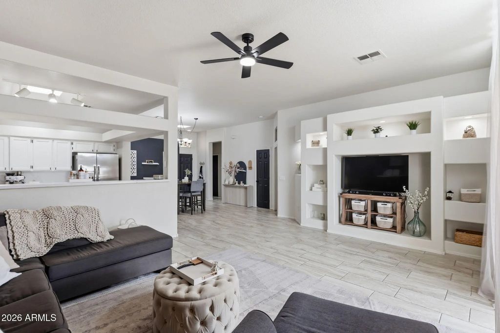 7006 E Jensen Street (unit 120), Mesa