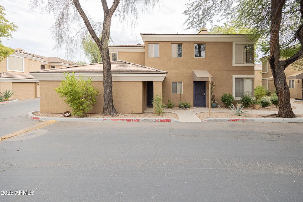 1411 E Orangewood Avenue (unit 209), Phoenix