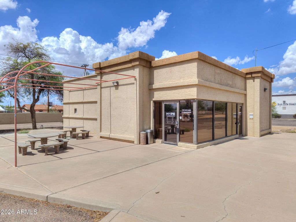 1280 N Arizona Boulevard, Coolidge