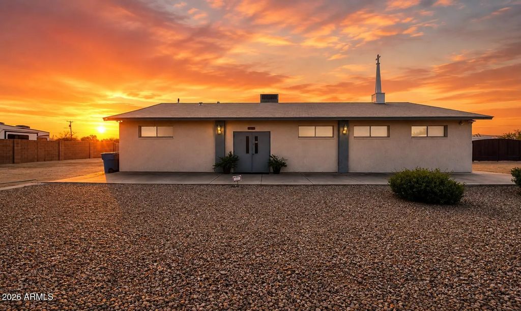 15703 N 36th Street, Phoenix
