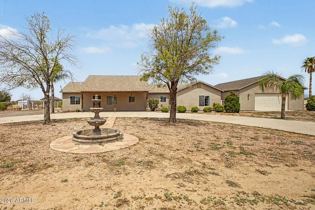 10644 E American Pride Drive, San Tan Valley