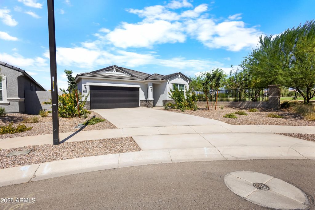 25332 N 184th Lane, Wittmann