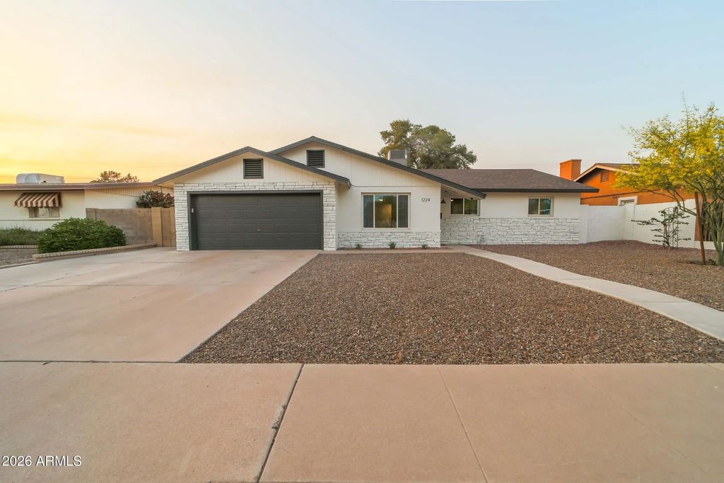 1224 E Alameda Drive, Tempe
