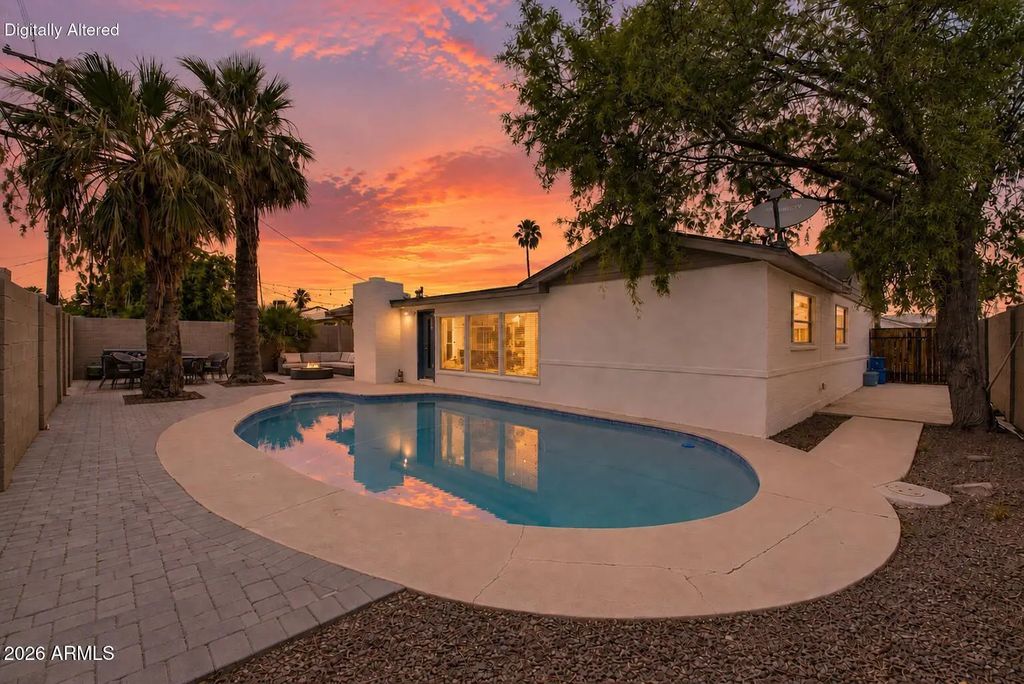 6907 E Portland Street, Scottsdale