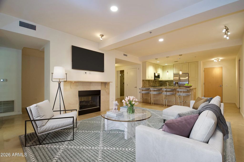 7147 E Rancho Vista Drive (unit 3010), Scottsdale