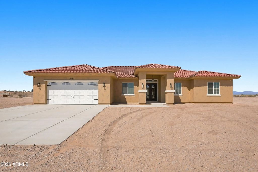 35416 W Estes Way, Arlington