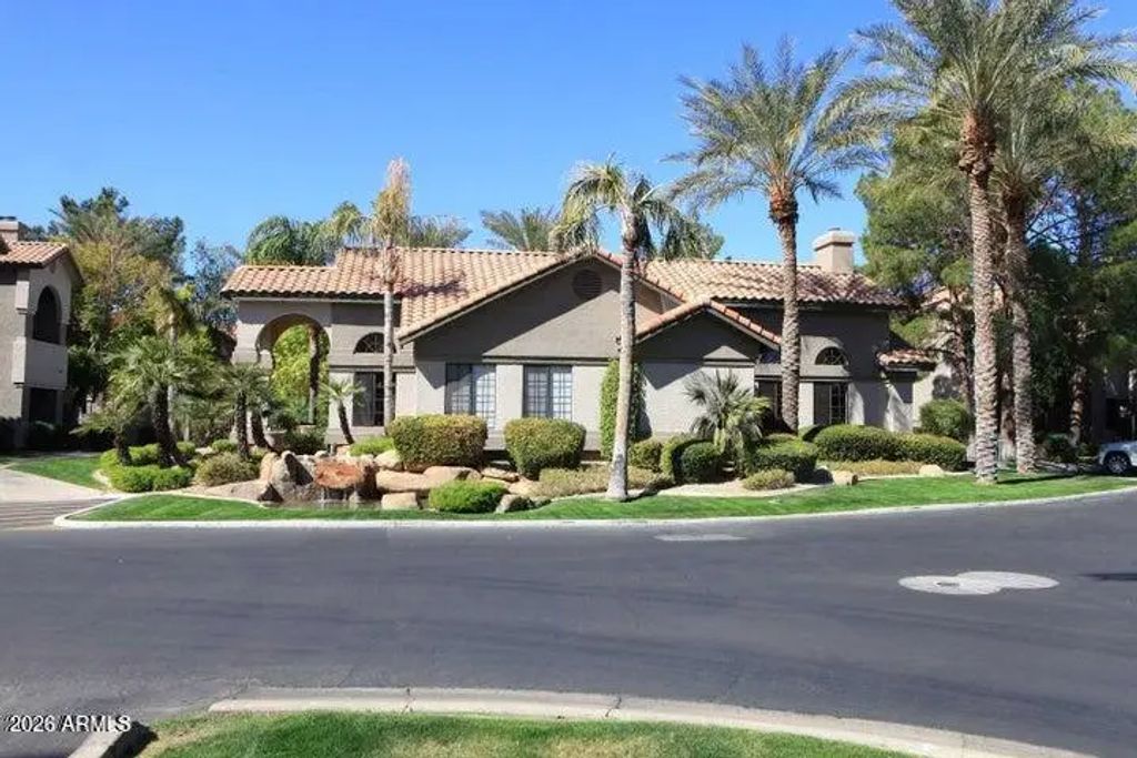 9600 N 96th Street (unit 202), Scottsdale