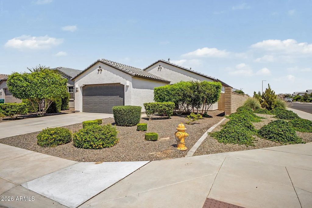 3142 E Riding Boot Way, San Tan Valley