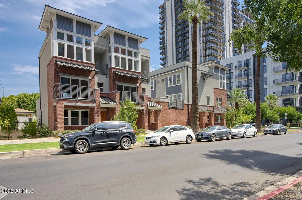 210 W Mckinley Street, Phoenix