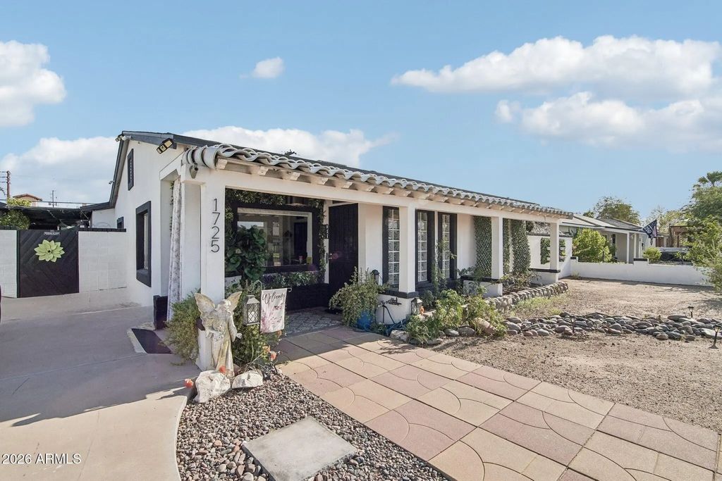 1725 E Verde Lane, Phoenix