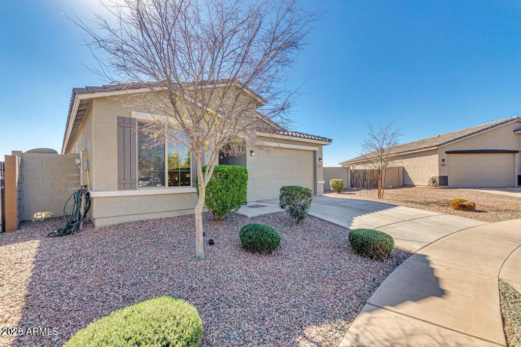 9437 W Jones Avenue, Tolleson