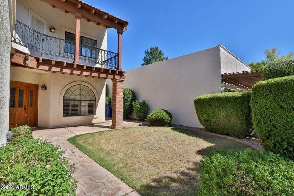 2322 S Rogers -- (unit Unit 4), Mesa