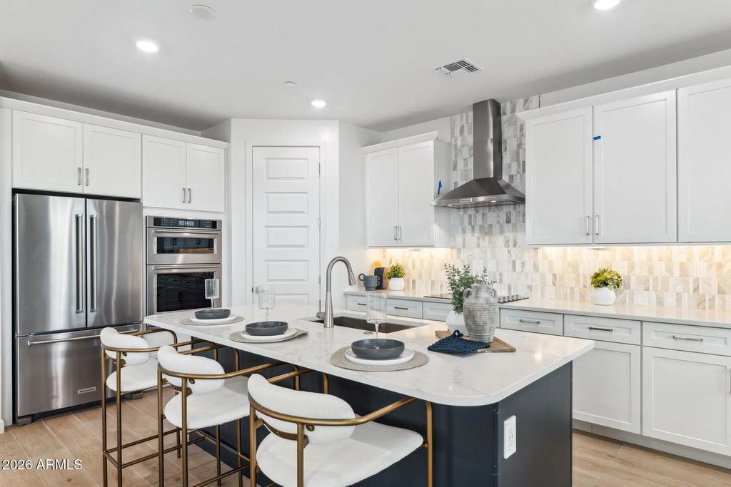 9749 S 11th Street, Phoenix