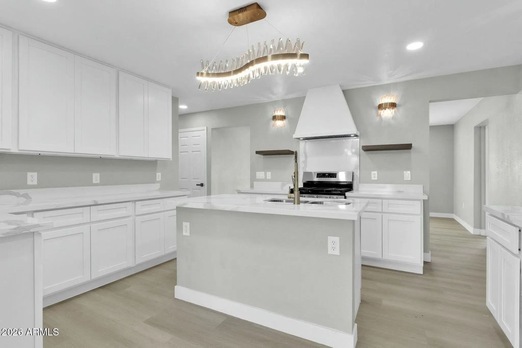 7538 E Garfield Street, Scottsdale