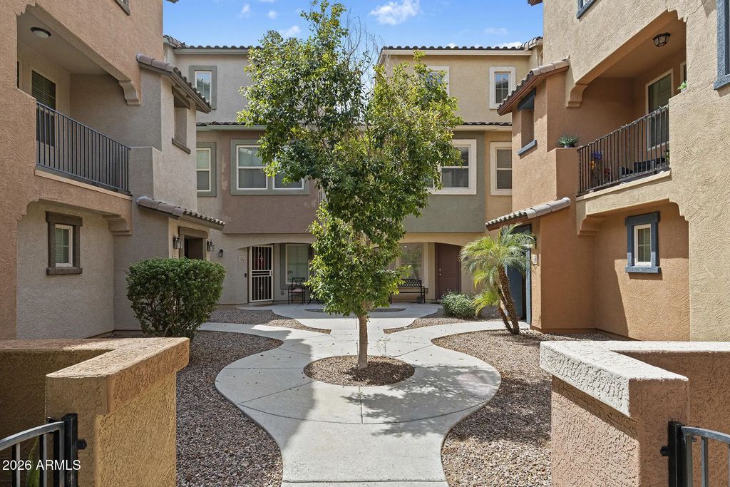7809 W Palm Lane, Phoenix