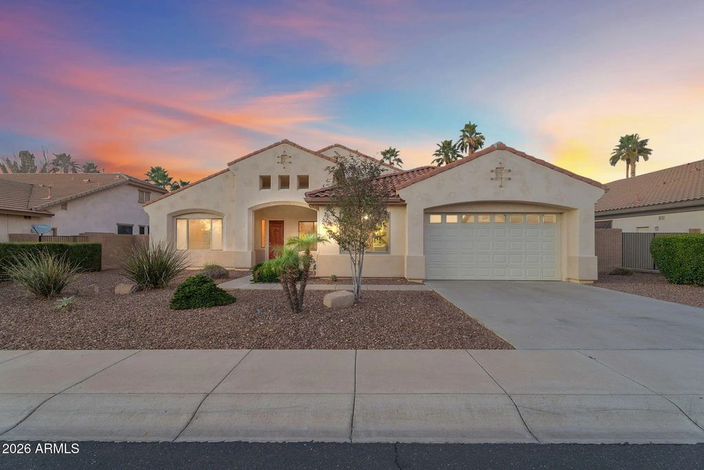 12816 W Vista Paseo Drive, Litchfield Park