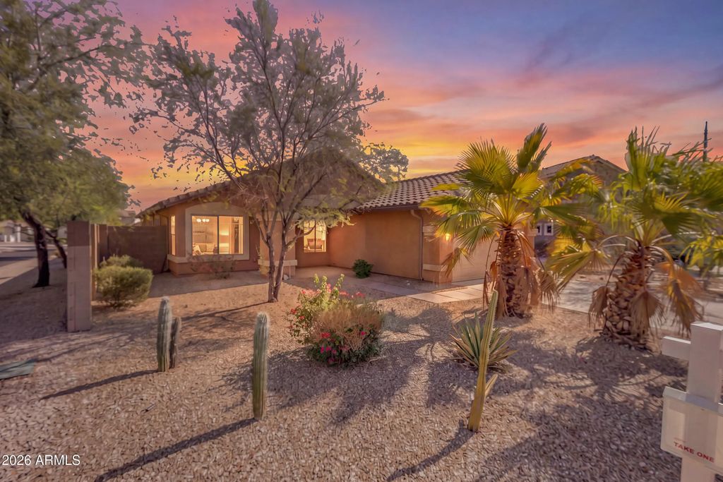 25883 W Gibson Lane, Buckeye