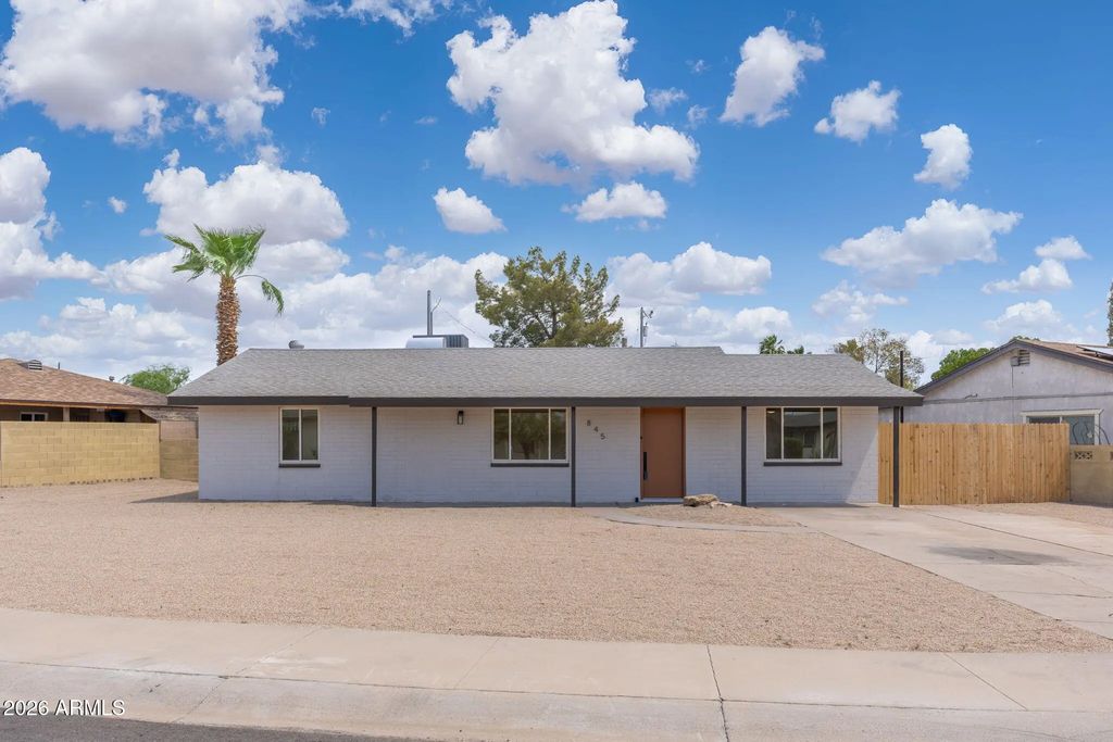 845 N Las Palmas Drive, Goodyear