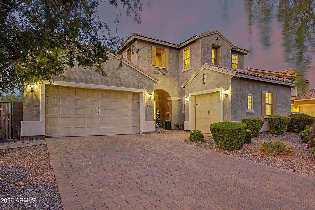 7857 S Penrose Drive, Gilbert