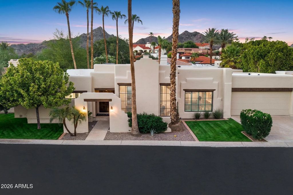 3116 E Rose Lane, Phoenix