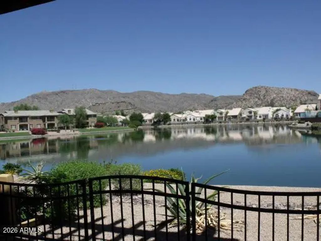 16410 S 12th Street (unit Apt 109), Phoenix