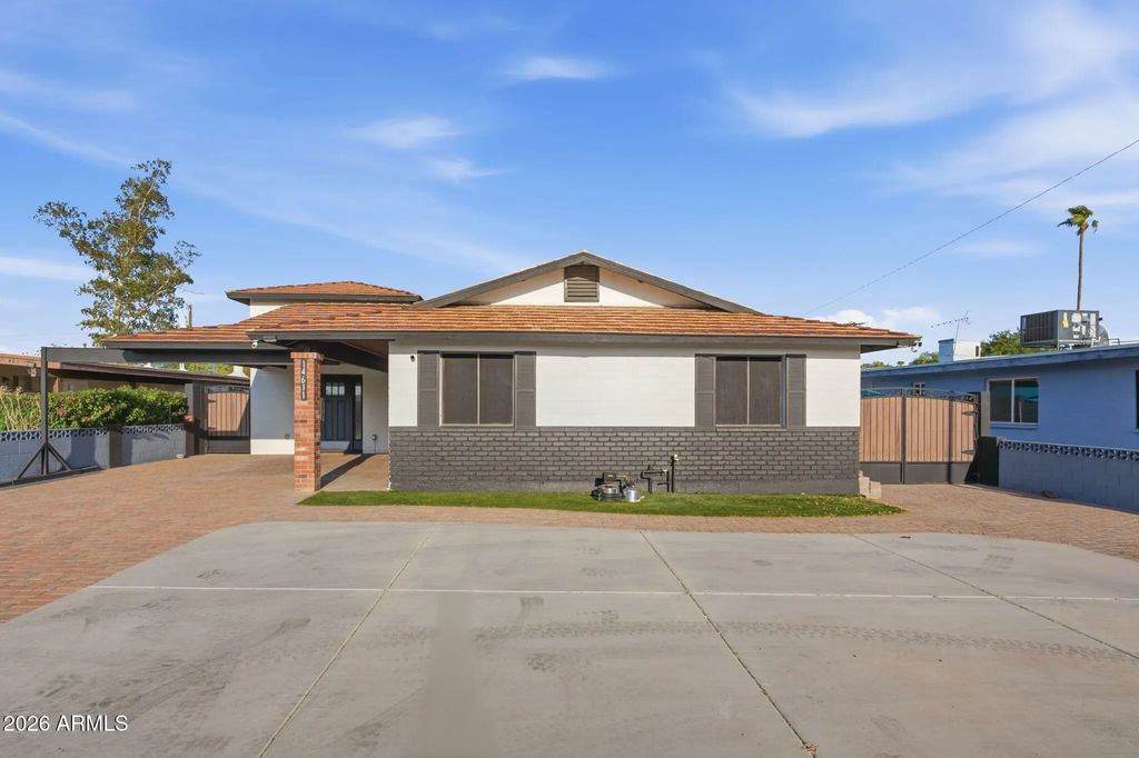 14611 N 31st Avenue, Phoenix
