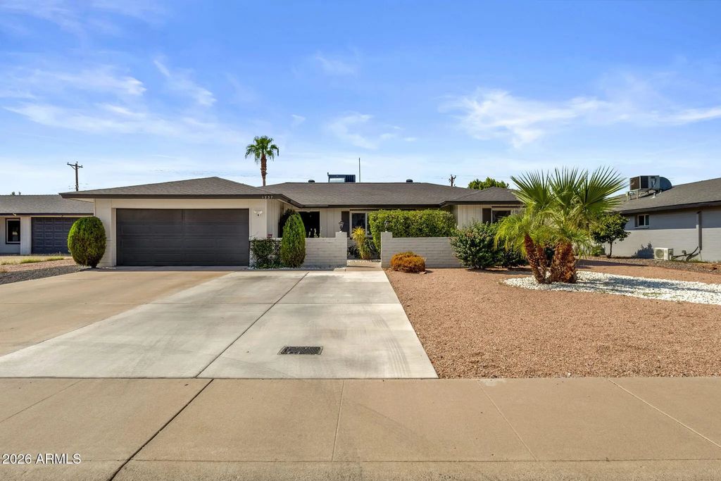 1237 E Riviera Drive, Tempe