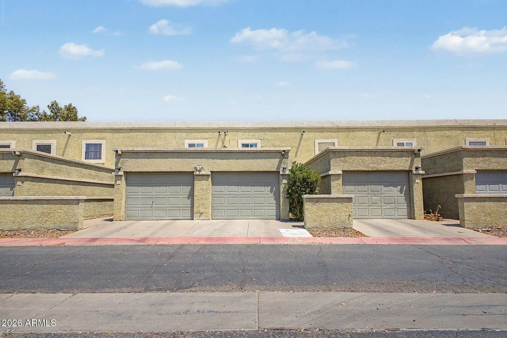 815 E Grovers Avenue (unit 57), Phoenix