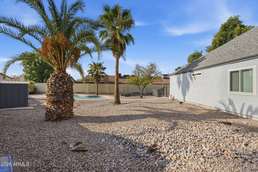1735 E Stephens Drive, Tempe