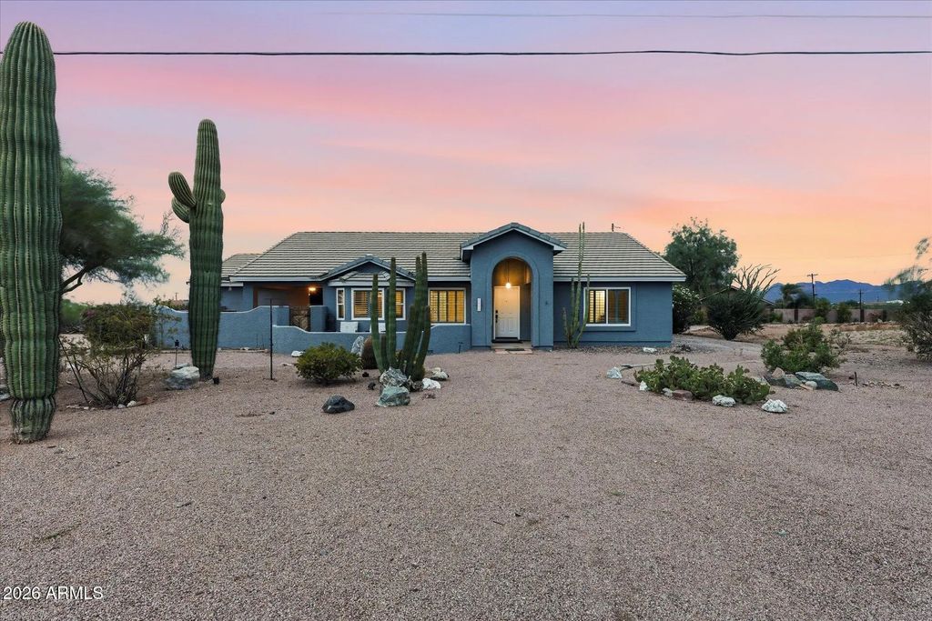1534 N Acacia Road, Apache Junction