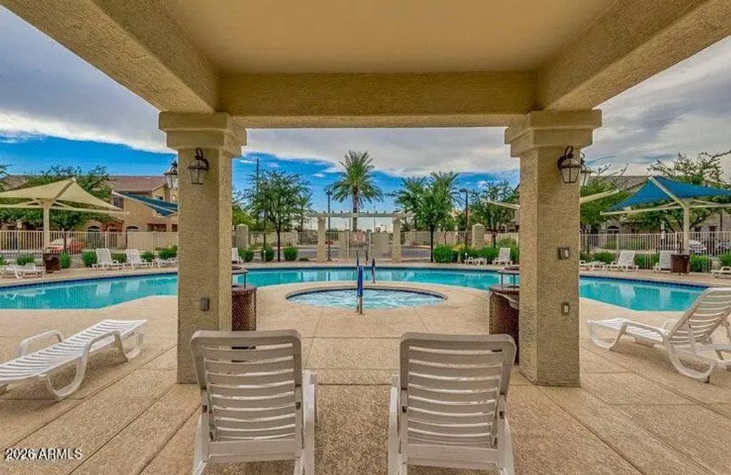 2401 E Rio Salado Parkway (unit 1022), Tempe