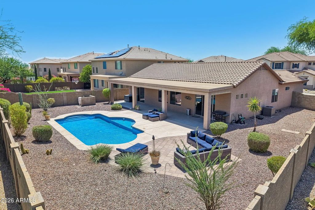 39637 N Belfair Way (unit 49), Anthem