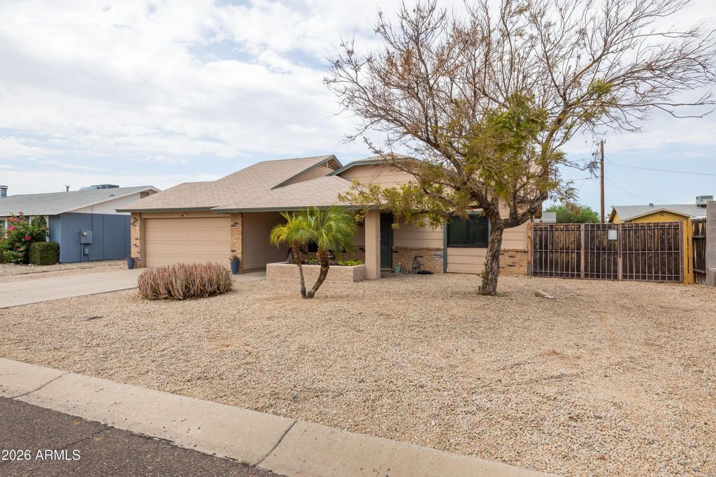 1510 W Wickieup Lane, Phoenix