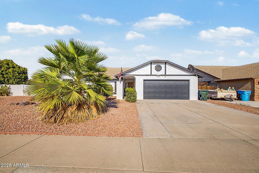 4650 W Bobbie Terrace, Glendale