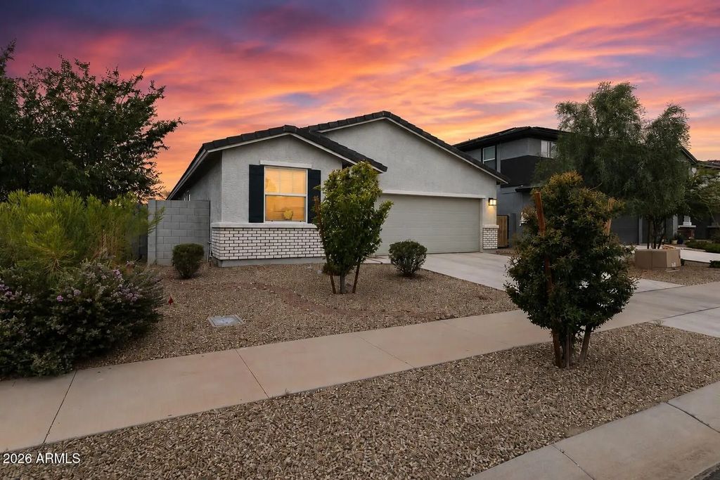 17837 W Country Club Terrace, Surprise