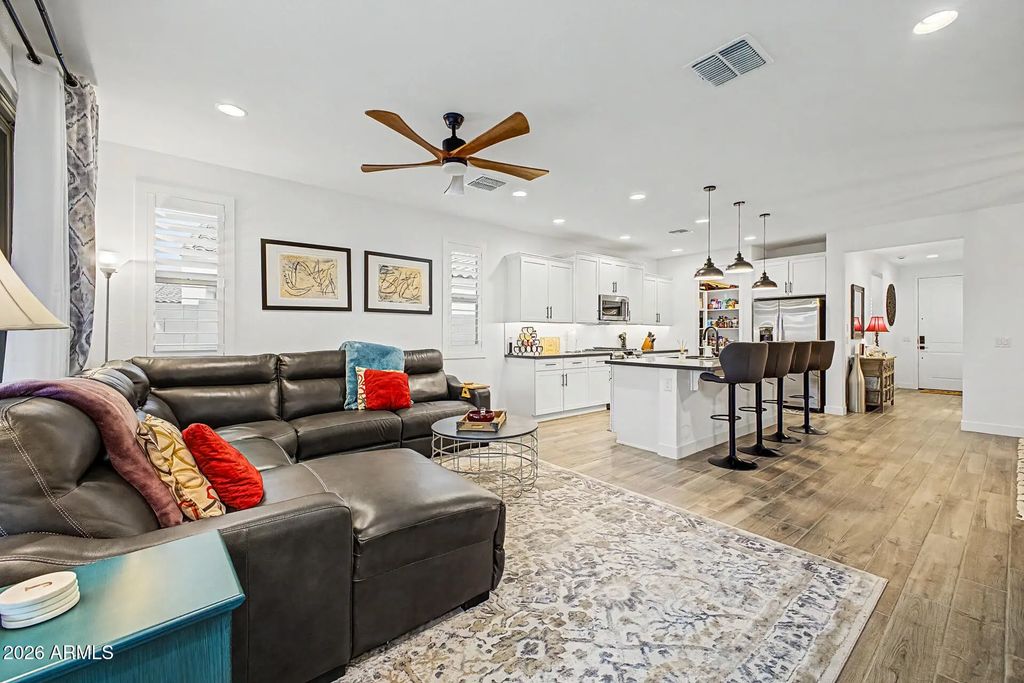 18123 W Hiddenview Drive, Goodyear