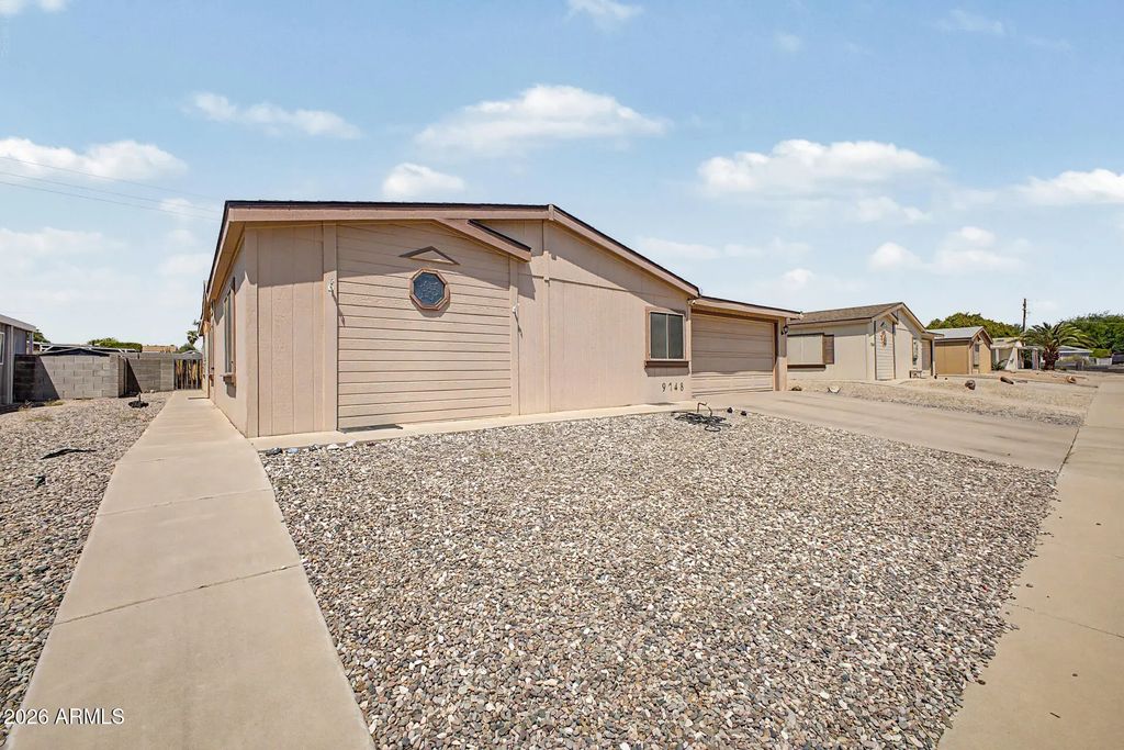 9748 E Escondido Avenue, Mesa